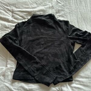 Lulu lemon high neck long sleeve crop top!
